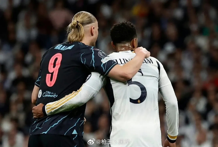 一河南球迷三轮车骑行19天，从郑州前往苏州观看足协杯决赛