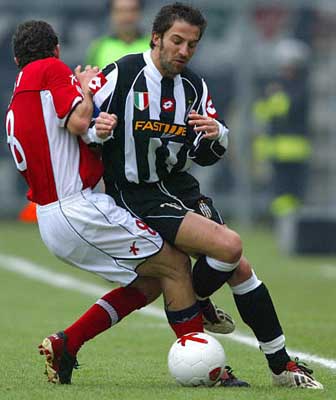 博列洛：皮奥20岁已非常全面，意大利国家队有了未来中锋人选