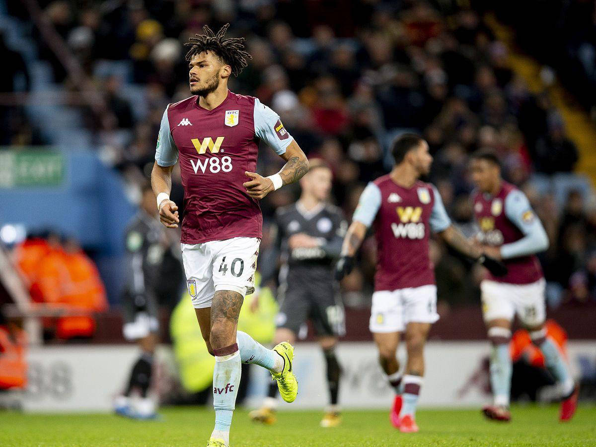 意媒：为避免球迷干扰，斯帕莱蒂决定尤文不在那不勒斯过夜